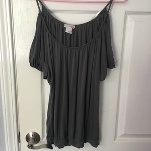 Cold shoulder spaghetti strap grey shirt!